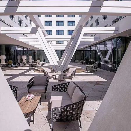 Hotel Mercure Debreţin