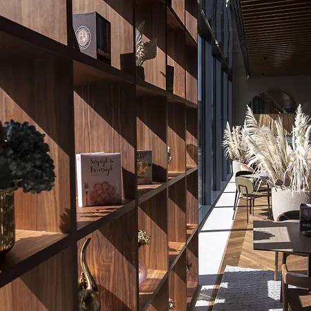 Mercure 4*